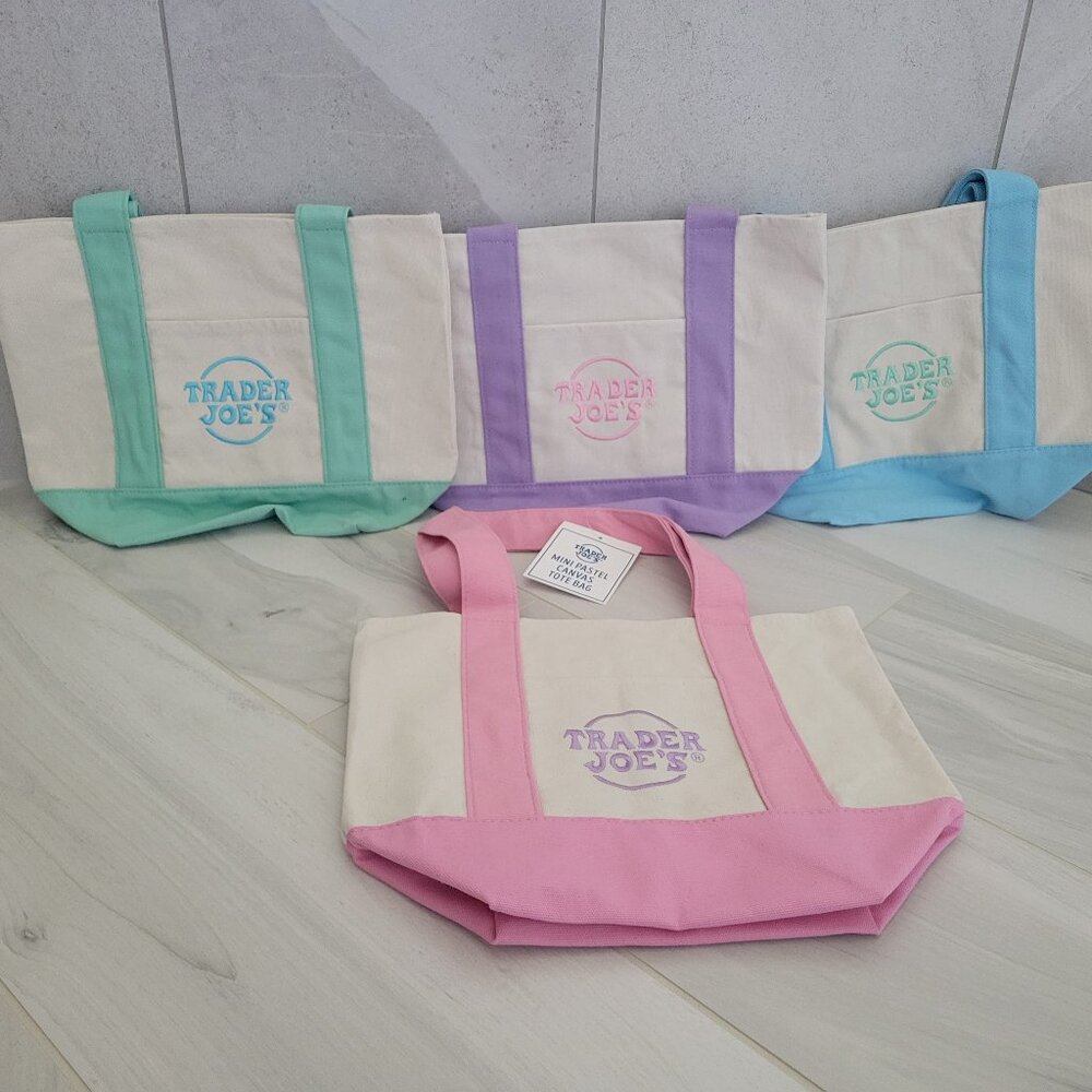 Trader Joes Mini Tote NWT Limited Edition, Pastel Colors, Set of 4